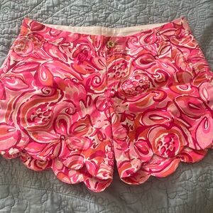 Lily Pulitzer Women's Pink Floral Scallop Hem Shorts